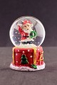Merry Christmas El Sallayan Noel Baba Temalı  Mini Boy Işıklı Kar Küresi 6,5 cm 1