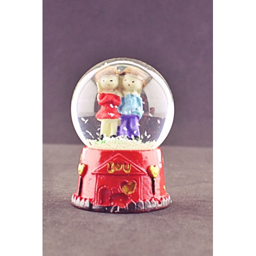 Sevimli Çift Temalı Mini Boy Işıklı Kar Küresi 6,5 cm Boy