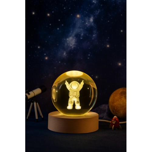 3D Astronot Küre Kristal Led Gece Lambası – USB'li Ahşap Standlı LED Masa - Gece Lambası RGB Led