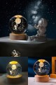 3D Ay Merdiveni Temalı Kristal Küre Gün Işığı Led Gece Lambası – USB'li Ahşap Standlı LED Lamba