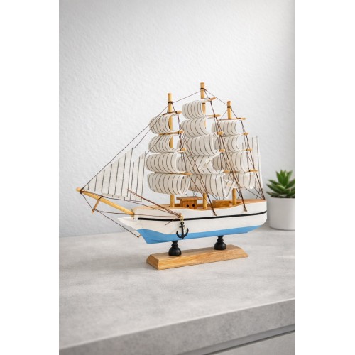 Büyük Boy El Yapımı Ahşap Yelkenli Gemi Maketi 24 x 24 CM – Dekoratif Masa Üstü Premium Hediye 529A
