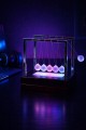 RGB Işıklı Newton Denge Topu – Renkli Şeffaf Denge Topları, Pilli Masaüstü Dekoratif Aksesuar