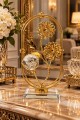 Gold Çiçek Figürlü Kristal Küreli Metal Cam Dekoratif Obje Şık Masa ve Konsol Süsü 21 X 10 cm