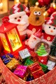 Yılbaşı Hediye Seti Kalp Kutulu LED Işıklı Kandil, Peluş Çam Ağacı Süsleri, Kar Küresi ve Noel 